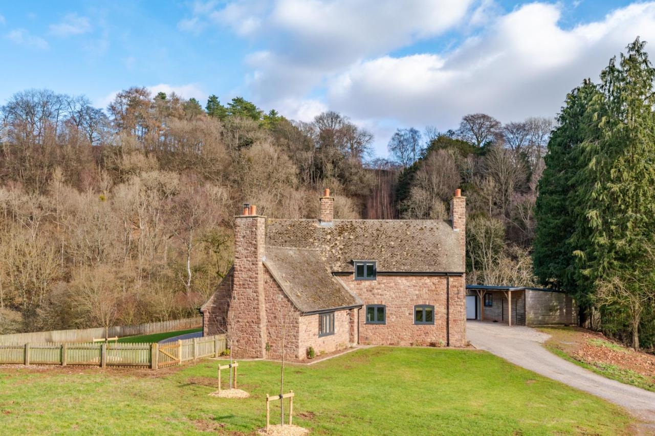 Quarry Lodge Lydney Exterior photo