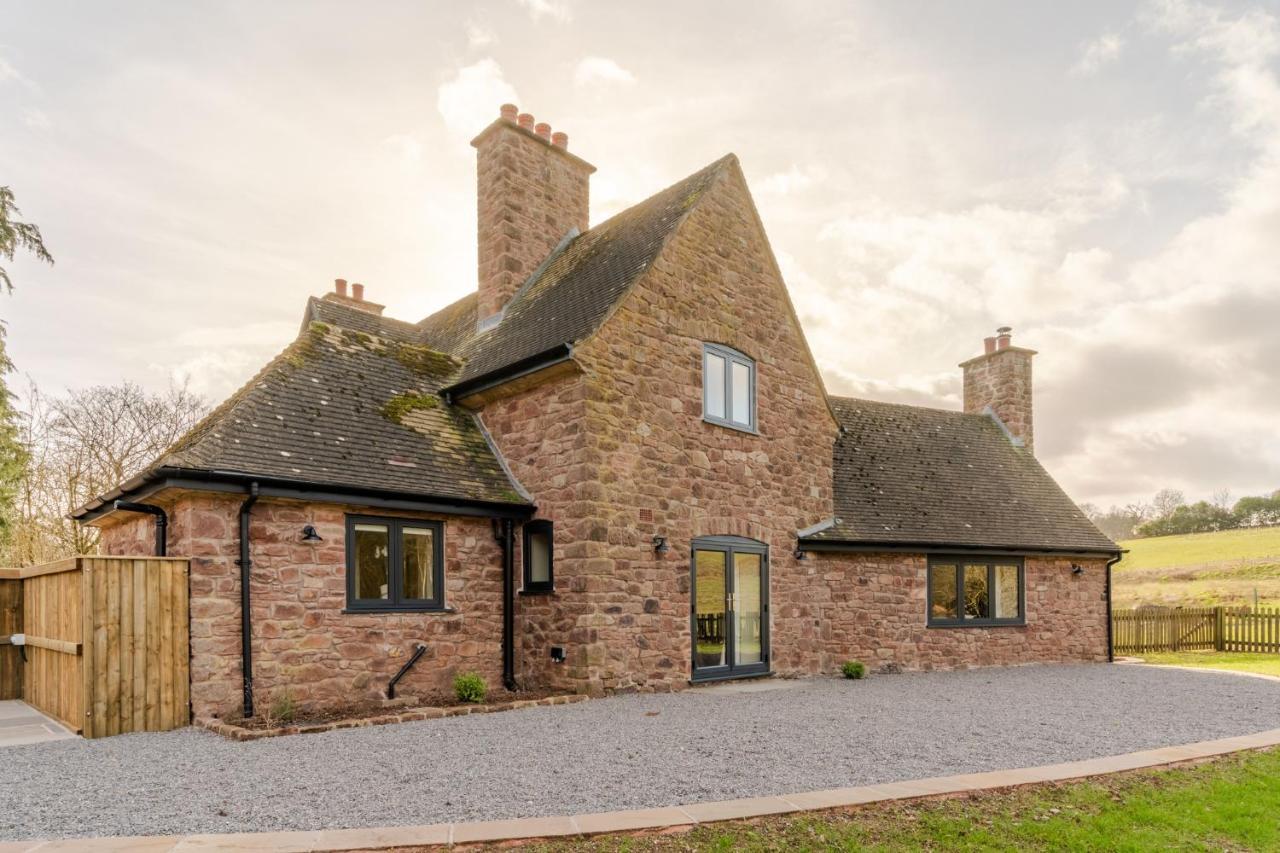 Quarry Lodge Lydney Exterior photo